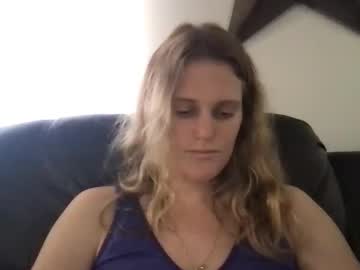 Bellamae11 Chaturbate stream image from December 20, 2024