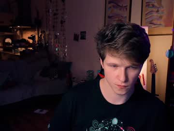 Brestonsweet Chaturbate stream image from December 20, 2024