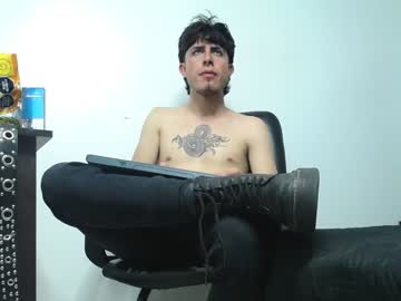 Edwarcullenn Chaturbate stream image from December 20, 2024