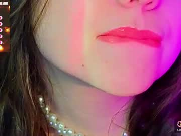 Emilyart_ Chaturbate stream image from December 20, 2024