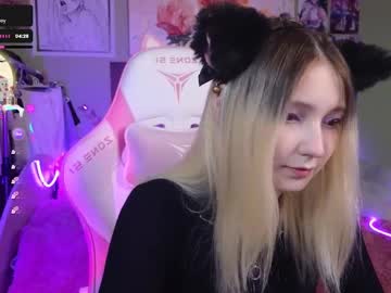 Evie_Rosen Chaturbate stream image from December 20, 2024