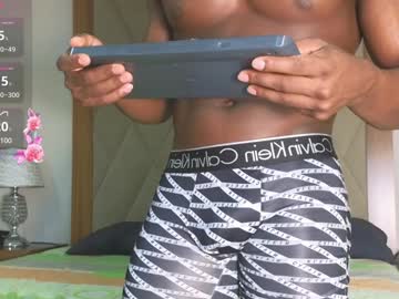 Joshloganx Chaturbate stream image from December 20, 2024