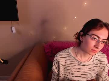 Lynnfrere Chaturbate stream image from December 20, 2024