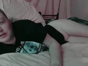 Roseburn Chaturbate stream image from December 20, 2024