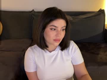 Vaiee Chaturbate stream image from December 20, 2024