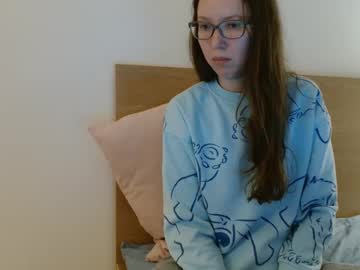 Vanillakisss Chaturbate stream image from December 20, 2024