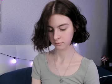 Antoniafake Chaturbate stream image from December 20, 2024