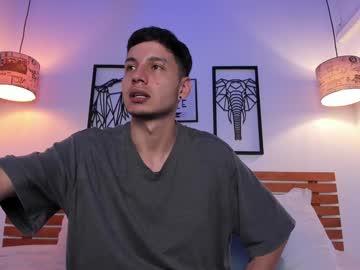 Darekdubynsky Chaturbate stream image from December 20, 2024