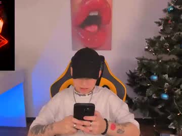 Dolly___Queen Chaturbate stream image from December 20, 2024