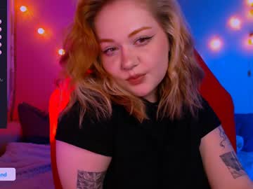 Lala_Loulou Chaturbate stream image from December 20, 2024