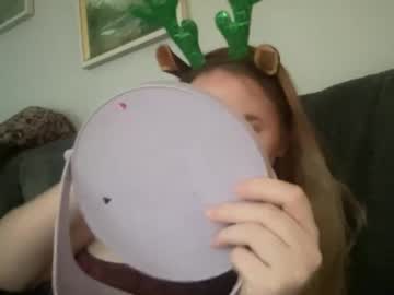 Lilianlovess Chaturbate stream image from December 20, 2024