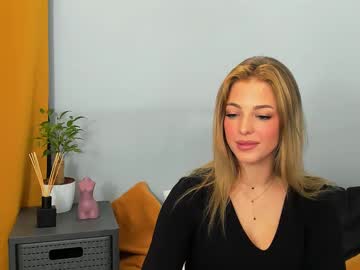 Lilylovely26 Chaturbate stream image from December 20, 2024