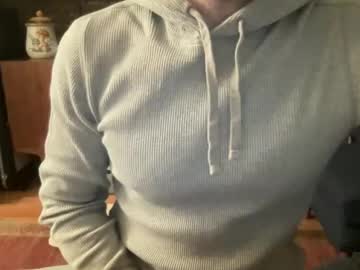 Slickandeasy39 Chaturbate stream image from December 20, 2024