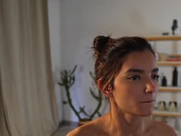 Urcutelinda Chaturbate stream image from December 20, 2024