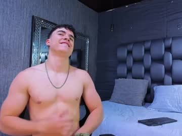 Andre_Parker Chaturbate stream image from December 20, 2024