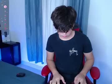 Andyboy_19 Chaturbate stream image from December 20, 2024