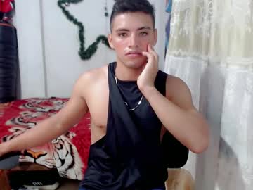 Bergon30 Chaturbate stream image from December 20, 2024
