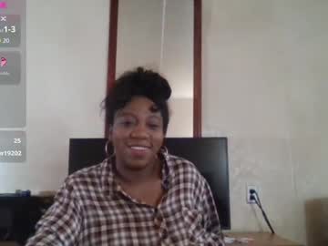 Bigboobs_Bouncin Chaturbate stream image from December 20, 2024