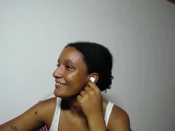 Cattleya_Hotgirl Chaturbate stream image from December 20, 2024