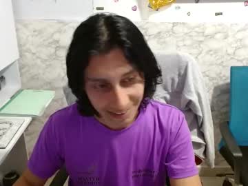 Gomita1810 Chaturbate stream image from December 20, 2024