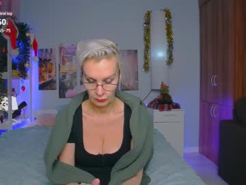 Helgahimmele Chaturbate stream image from December 20, 2024