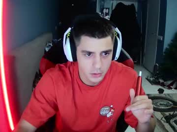 Hopee111 Chaturbate stream image from December 20, 2024