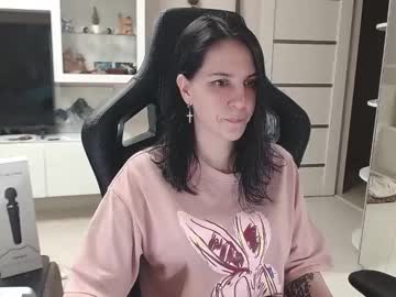 Irwi_Tomboy Chaturbate stream image from December 20, 2024