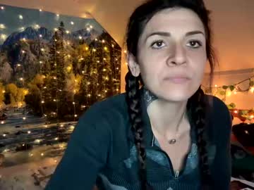 Luna_Leena Chaturbate stream image from December 20, 2024