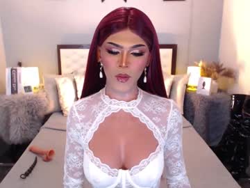 Maddisonwil Chaturbate stream image from December 20, 2024