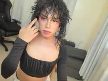 Violetblush04 Chaturbate stream image from December 20, 2024