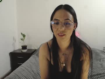 Annyroberts_89 Chaturbate stream image from December 21, 2024