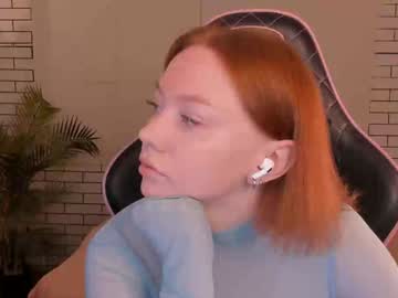 Honeyautumn Chaturbate stream image from December 21, 2024