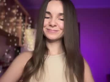 Lanaloulou Chaturbate stream image from December 21, 2024