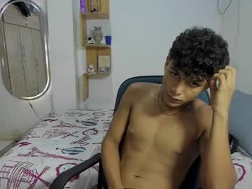 Master_Hot06 Chaturbate stream image from December 21, 2024