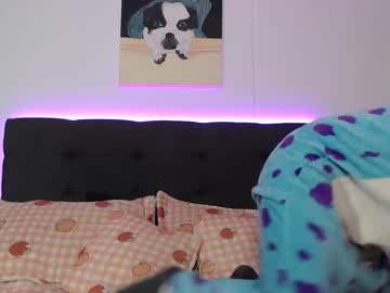 Peach_Lawrence Chaturbate stream image from December 21, 2024