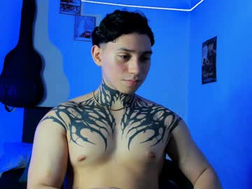 Alessandro_Wolf Chaturbate stream image from December 21, 2024
