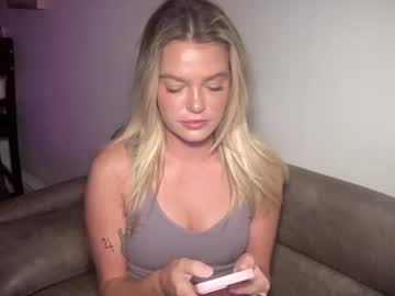 Littlemaryjane19 Chaturbate stream image from December 21, 2024