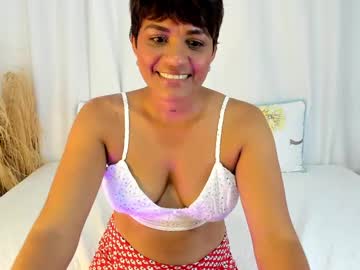 Nenaangeel13 Chaturbate stream image from December 21, 2024