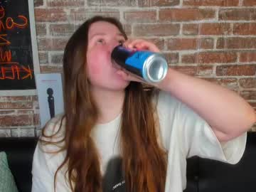 Tutti_Fruttyy Chaturbate stream image from December 21, 2024