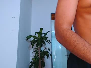 Vicente_Mendoza Chaturbate stream image from December 21, 2024