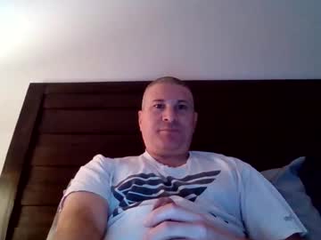 222nocondom Chaturbate stream image from December 21, 2024
