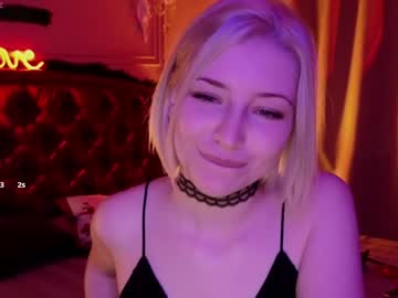 Alexa_Novak Chaturbate stream image from December 21, 2024