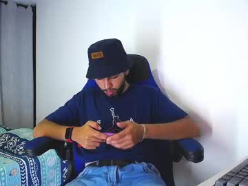 Golden_Alliance Chaturbate stream image from December 21, 2024