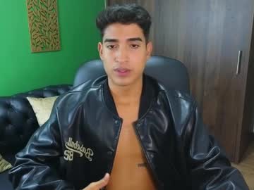 Ken_Blaker Chaturbate stream image from December 21, 2024