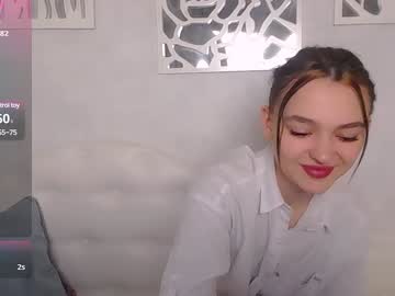 Lucygoldi Chaturbate stream image from December 21, 2024