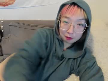 Luxgray Chaturbate stream image from December 21, 2024