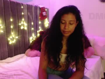Sophiia_Dreams Chaturbate stream image from December 21, 2024