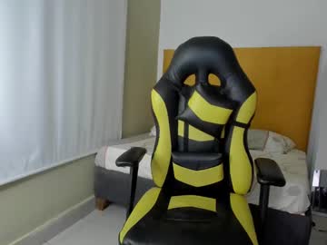 Alan_Snow1_ Chaturbate stream image from December 21, 2024