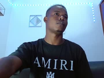 Ebonny_Stallion Chaturbate stream image from December 21, 2024