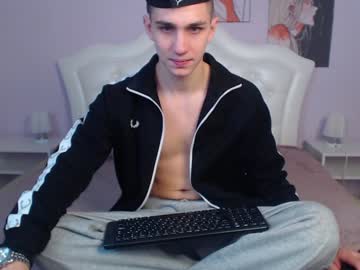 Frank_Mooree Chaturbate stream image from December 21, 2024